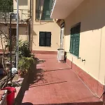 Apartment Garden House Noli